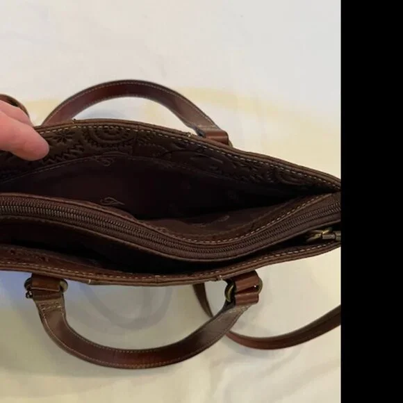 FOSSIL | Brown Floral Tooled Embossed Leather Crossbody or Handbag-EUC - Picture 9 of 16